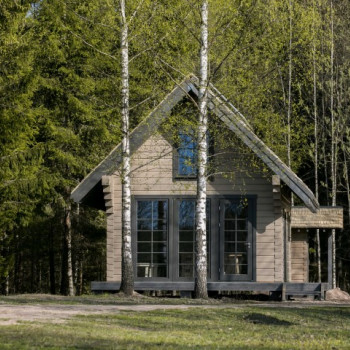 Nature house at Lake Vaidava