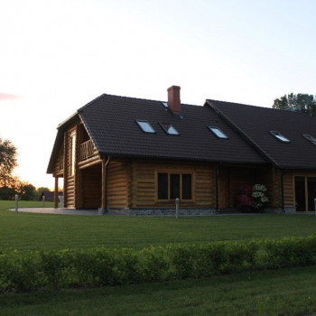 Brīvdienu māja “Jost Residence”